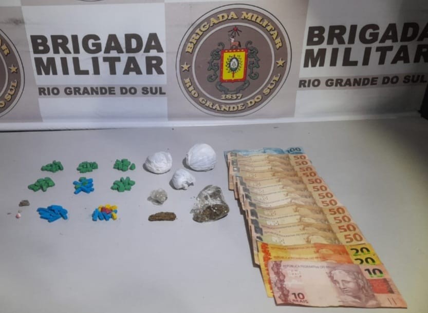 BM prende uma mulher e dois homens por tráfico de drogas, em Rio Grande