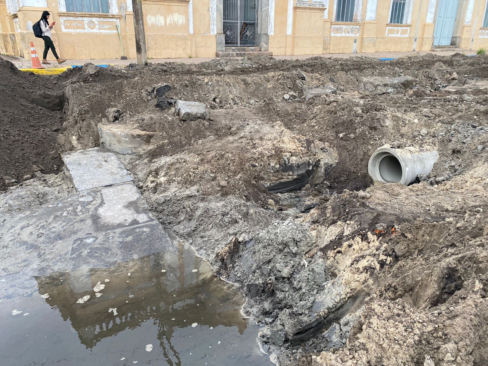 Para obra não ser paralisada, cronograma de revitalização precisou ser alterado depois da descoberta de cais