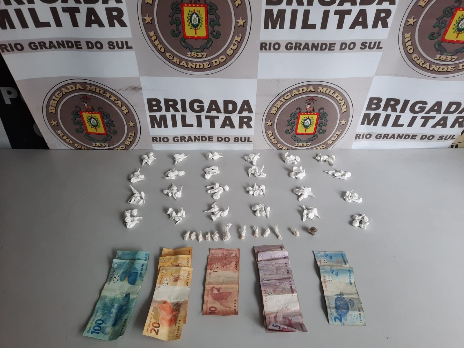 Brigada Militar apreende dois adolescentes e realiza ação na Perg