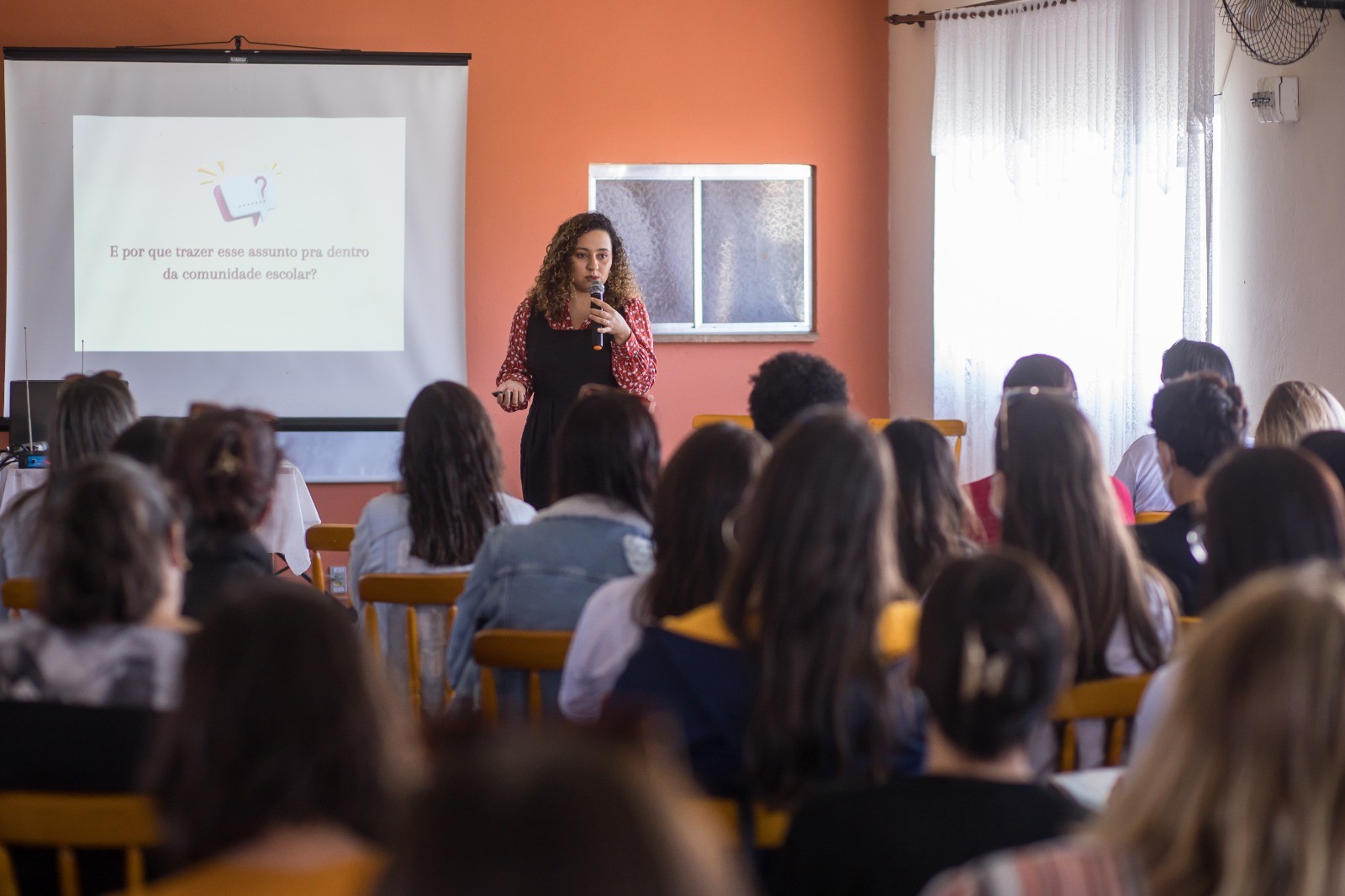Educação emocional foi tema de palestra promovida pela SMEd no final de semana