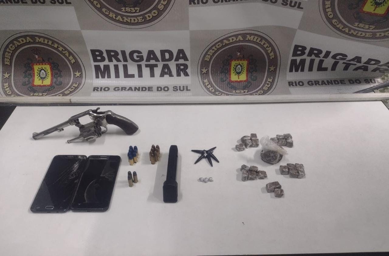 BM apreende drogas, arma e munições em Rio Grande