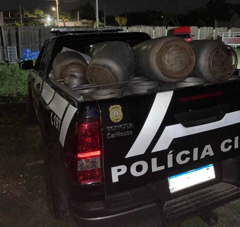 Operação da Polícia Civil desarticula esquema de furto e revenda de botijões de gás
