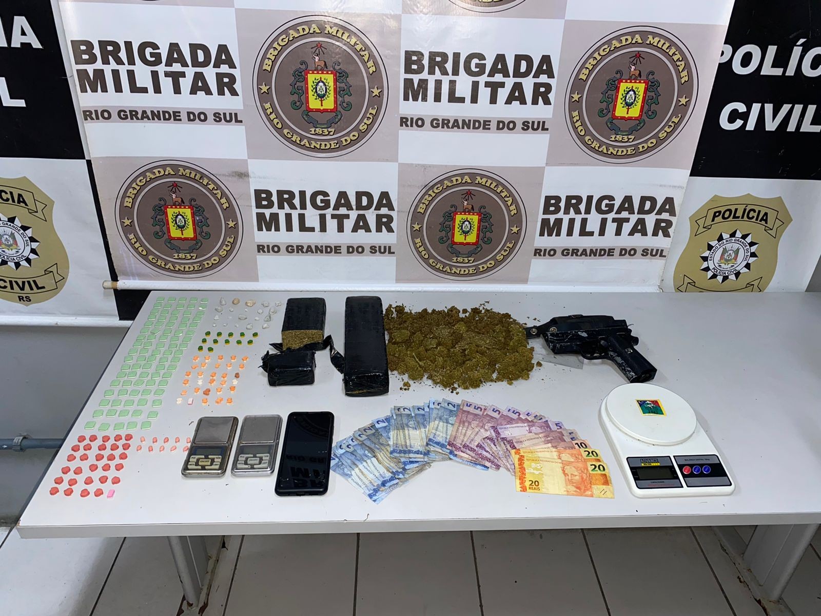 5° BPChq efetua prisão na cidade de Rio Grande