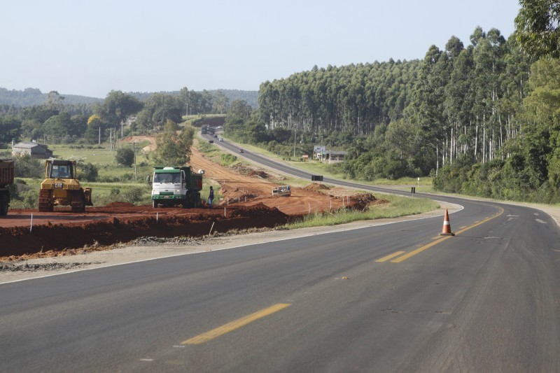 Investimento de R$ 234 milhões deve retomar obras de duplicação da BR-116
