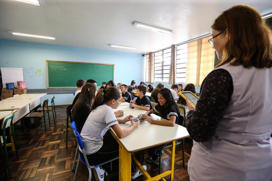 Secretaria de Educação abre inscrições para contratação de 1.500 professores para rede estadual