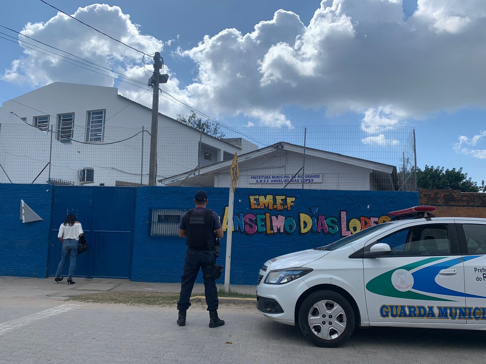 Guarda Municipal segue com ronda nas escolas de RG nos horários de entrada, intervalo e saída de alunos