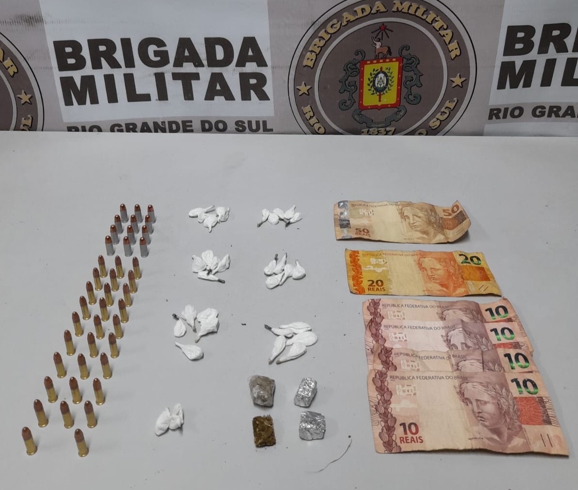 Homem é preso com cocaína e maconha no bairro Lagoa, em Rio Grande
