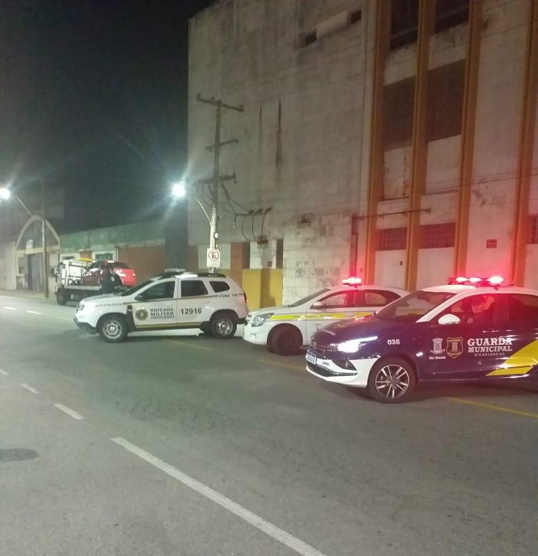 Mais de 40 autos de infração foram registrados neste final de semana no Rincão da Cebola, em Rio Grande