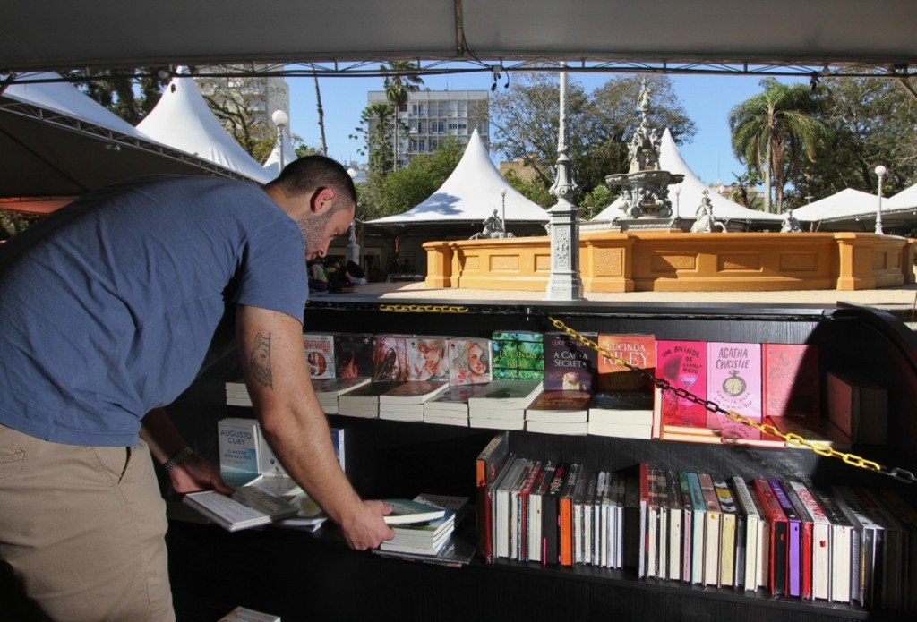 49ª Feira do Livro de Pelotas homenageará Theatro Sete de Abril