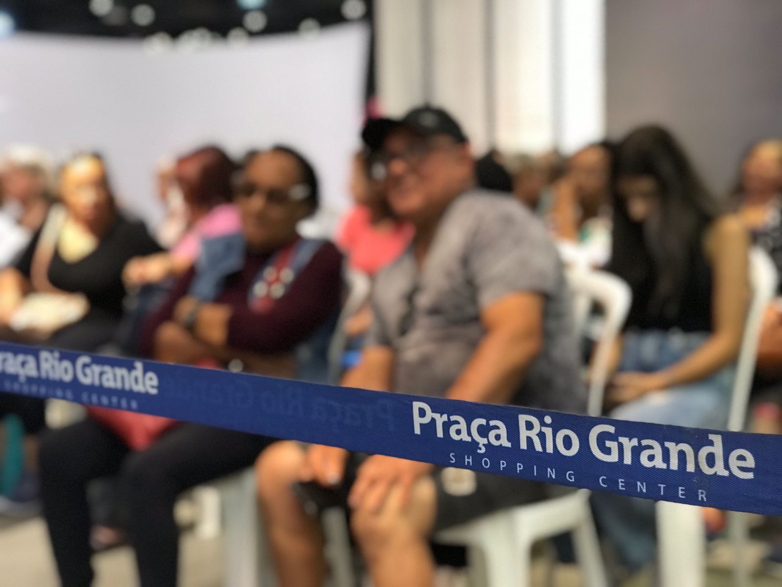 Prorrogado: ponto extra para confecção dos novos cartões de ônibus seguirá no Praça Shopping até 13 de abril
