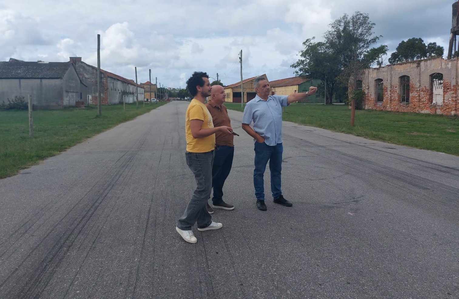 Avança o planejamento para o resgate dos desfiles das escolas de samba no Sambódromo de Rio Grande