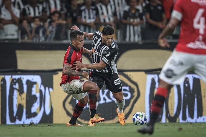 Brasil de Pelotas sofre a virada no Mineirão e larga em desvantagem 