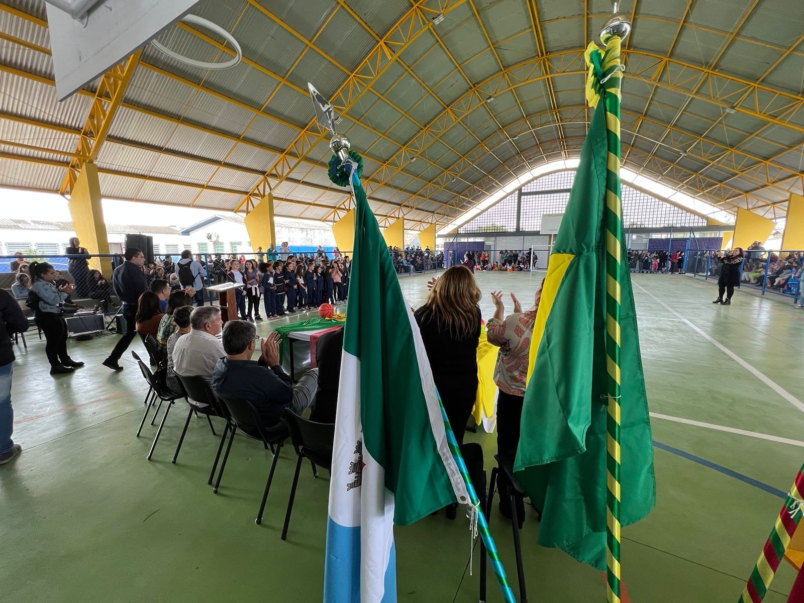 Com obras iniciadas em 2014, quadra poliesportiva da Escola Municipal Assis Brasil é inaugurada em Rio Grande
