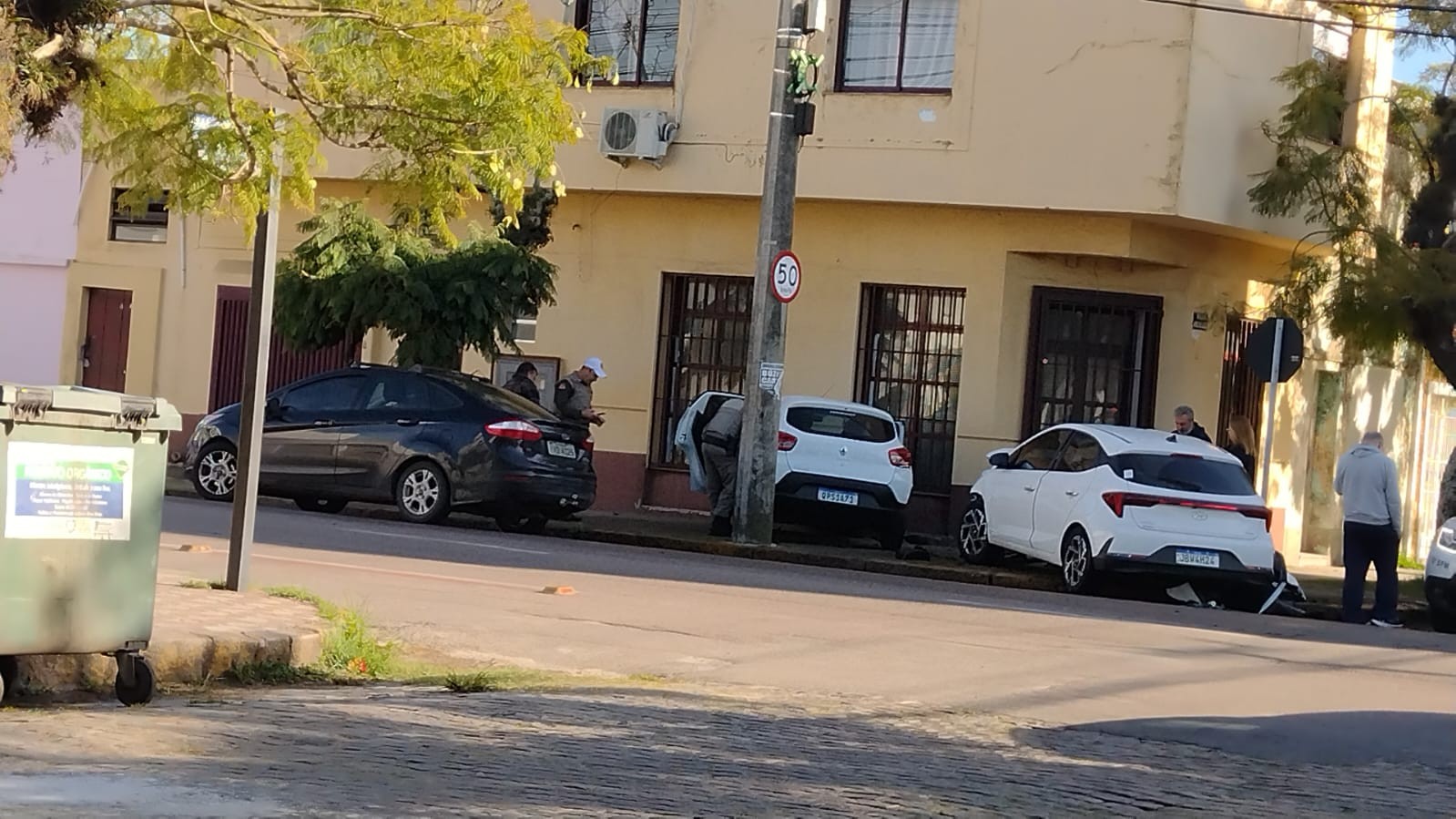 Acidente de trânsito é registrado no bairro Cidade Nova, em Rio Grande