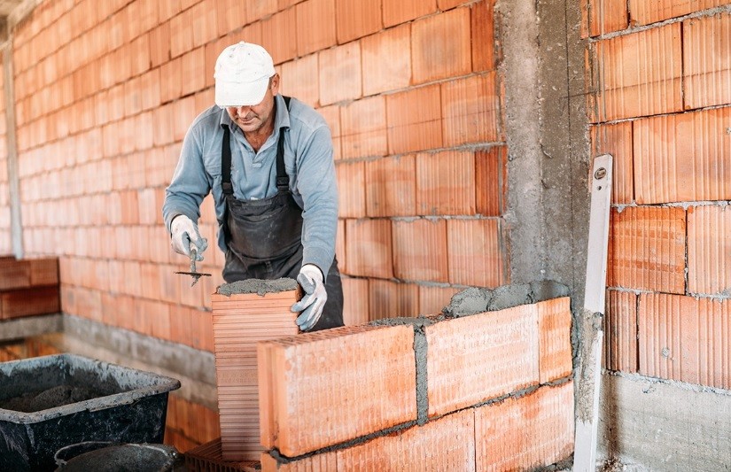 Cursos gratuitos na área da construção civil estão com vagas abertas