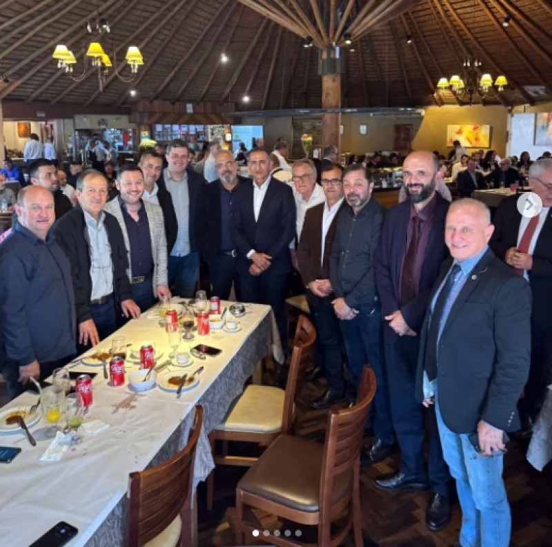 Vice-prefeito de SJN, Neromar Guimarães, discute estratégias de desenvolvimento regional em reunião com ministro da Integração e Desenvolvimento Regional