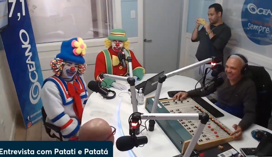 Patati Patatá visitam os estúdios do Grupo Oceano