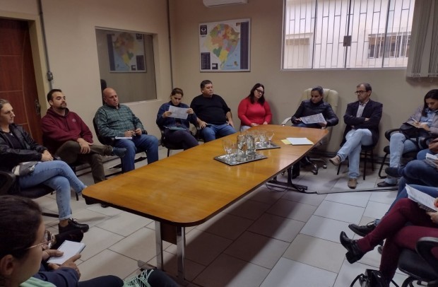 Comissão da Festa Nacional da Cebola realiza reunião de alinhamento, em SJN