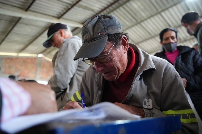 Começam as assinaturas dos contratos do Crédito Emergencial da Estiagem, que beneficiará 8 mil famílias no RS