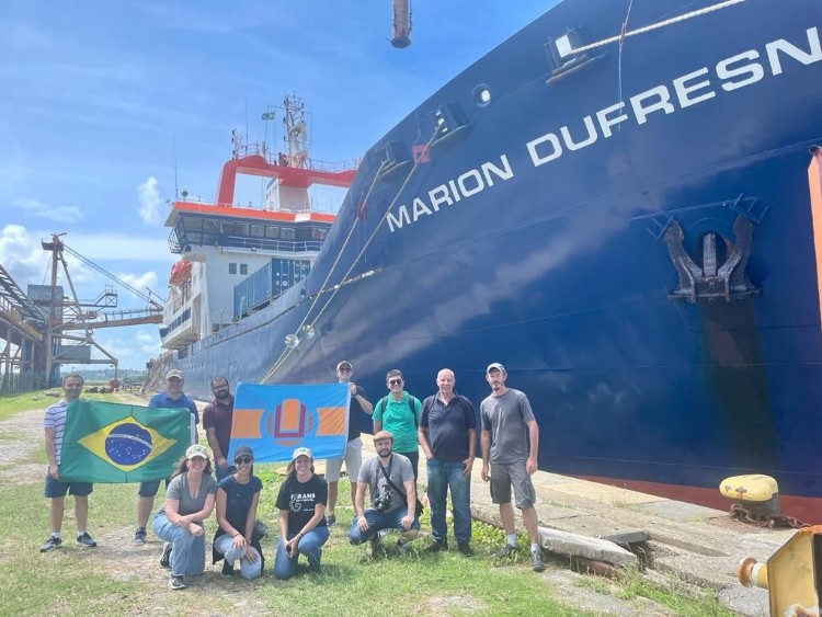 Furg participa de projeto internacional com missão oceanográfica
