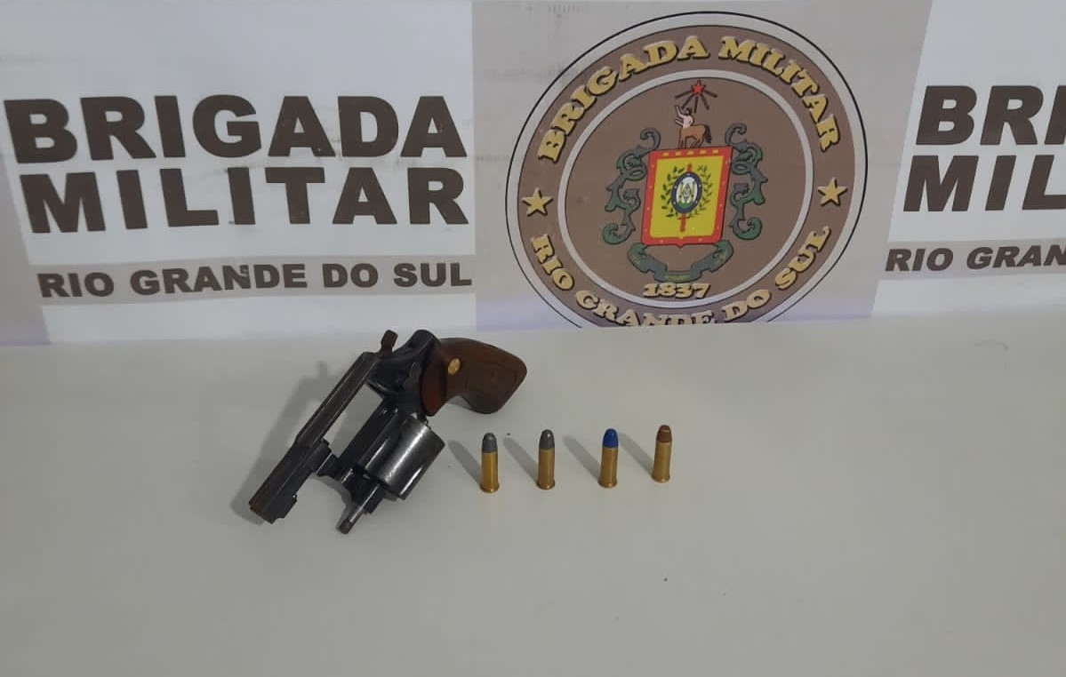 Homem é preso por tentativa de roubo a farmácia no Centro de Rio Grande