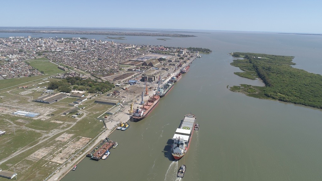 Porto do Rio Grande cresce mais de 6% nas movimentações de janeiro a abril e impulsiona crescimento dos demais portos gaúchos