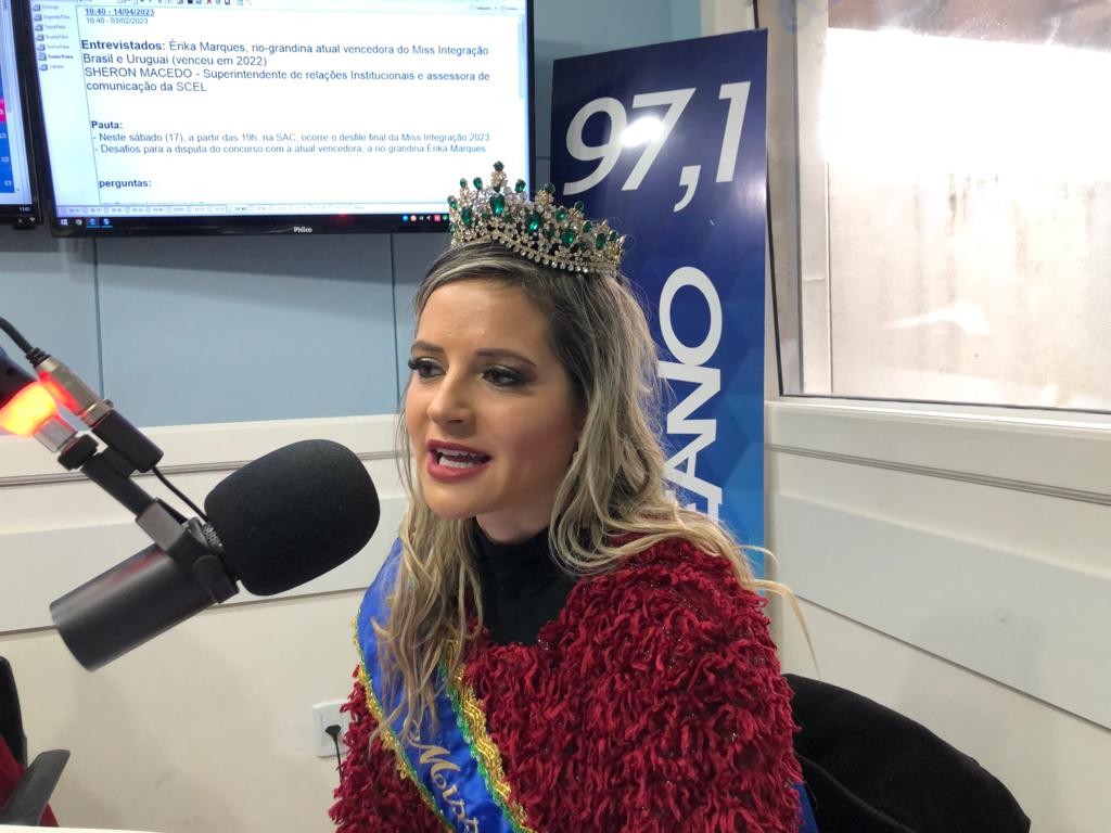 Atual Miss Integração Brasil e Uruguai, Erika Marques, participa de entrevista no programa Tá Na Hora