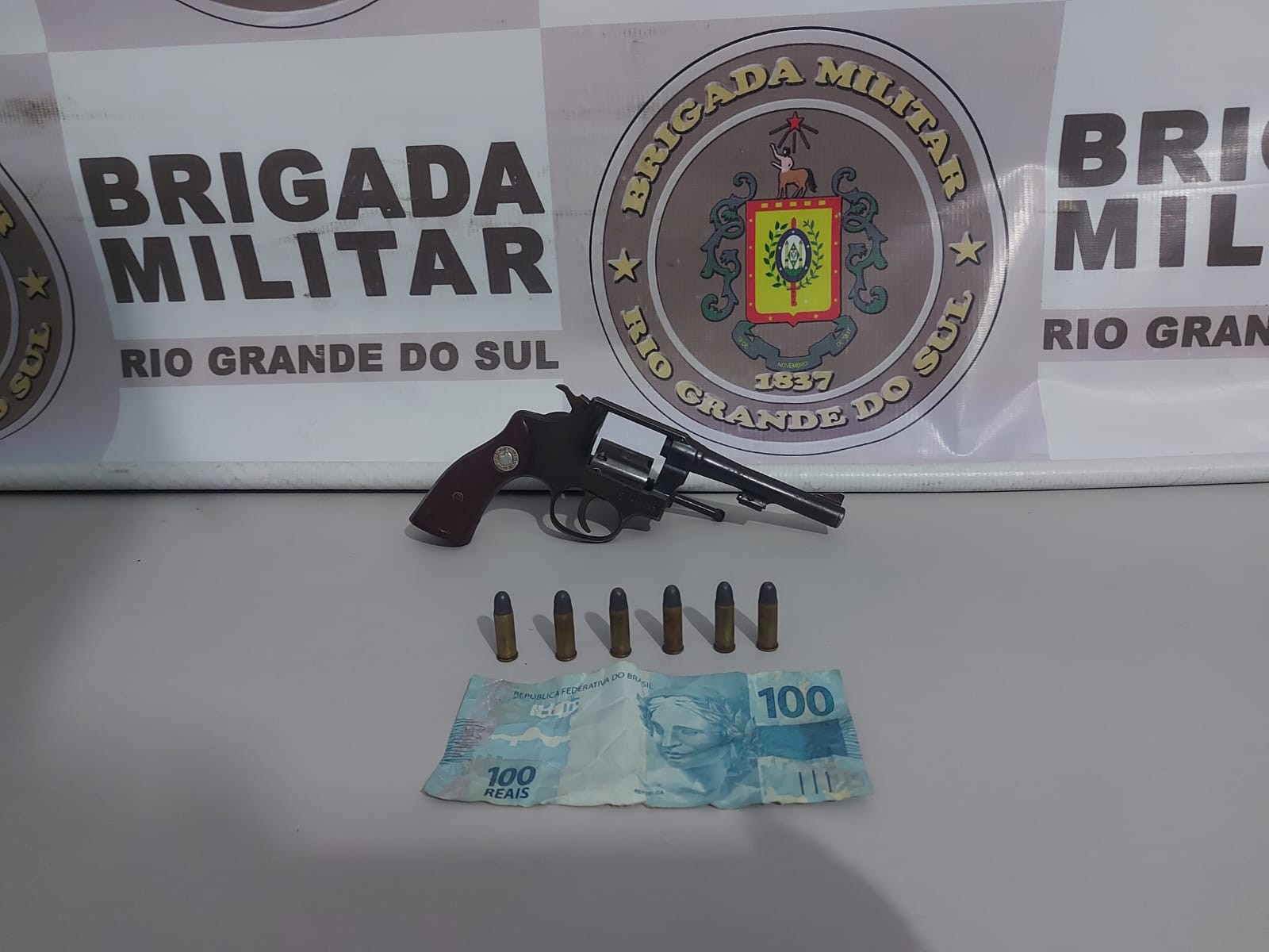 Brigada Militar prende dois homens em Rio Grande no domingo (18)