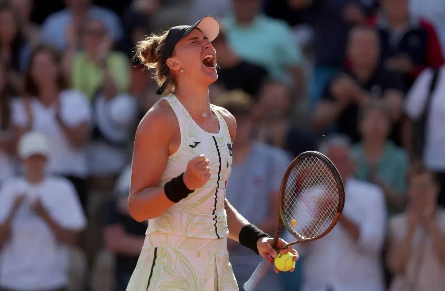 Beatriz Haddad Maia faz história em Roland Garros ao alcançar as semifinais do Grand Slam