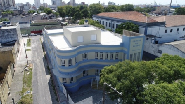 Posto IV, UBS do Parque Marinha e UBSF do Cassino estão vacinando neste sábado (10)