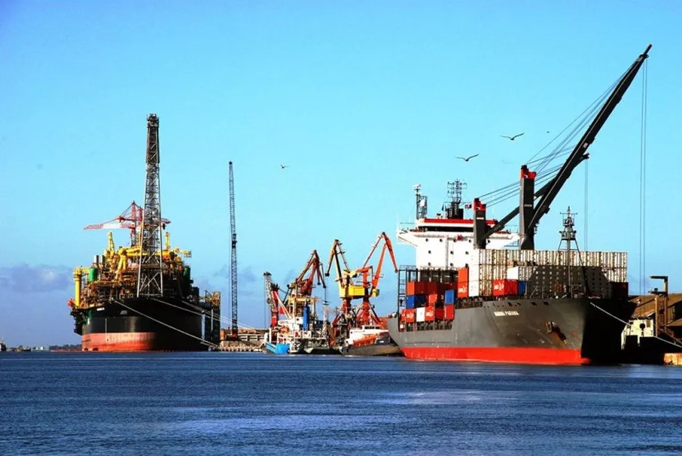 Exportações de soja disparam em maio no Porto do Rio Grande