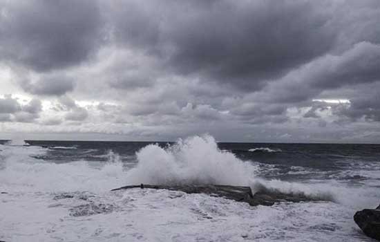 Marinha alerta para ventos fortes em alto mar na costa gaúcha
