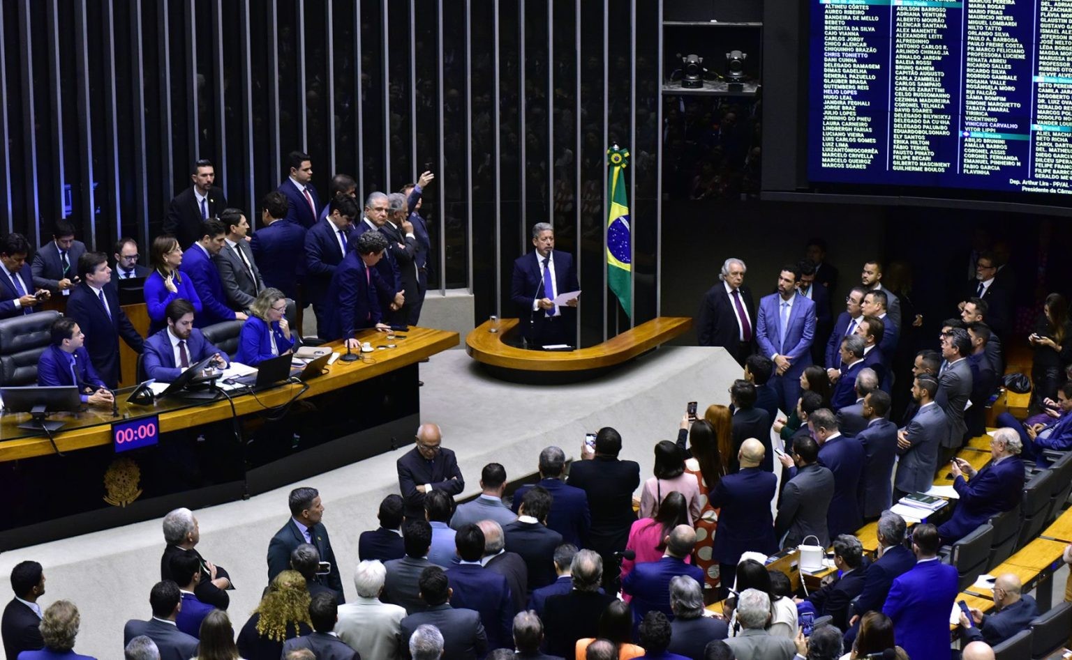 Entenda o que prevê a Reforma Tributária aprovada pelo Congresso