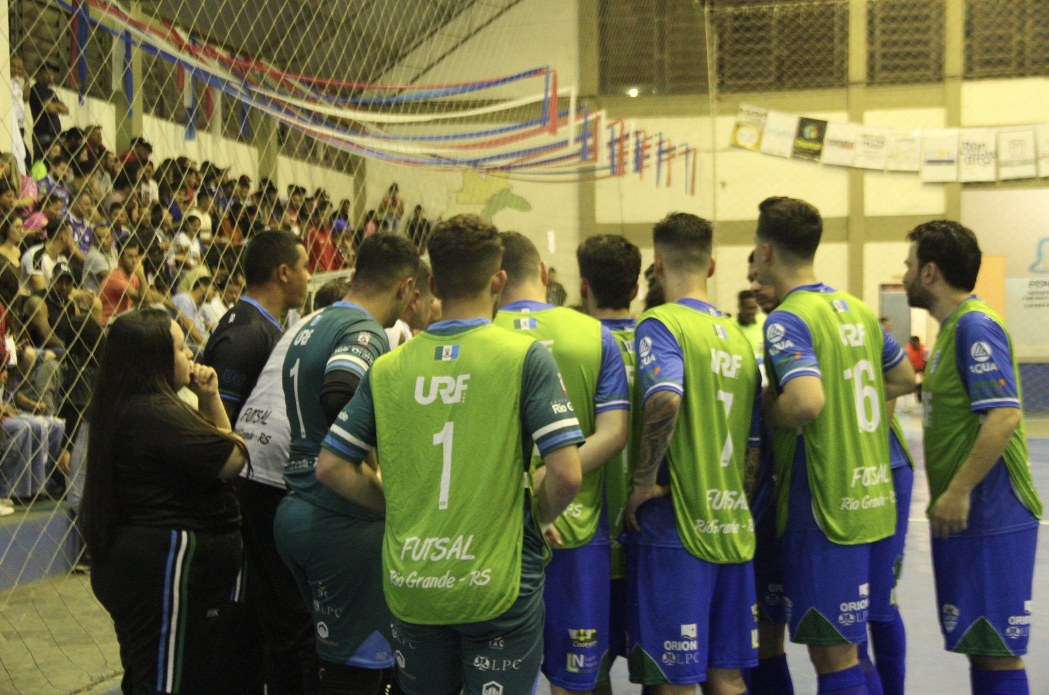 URF perde mas segue no G-8 da Série Prata de futsal