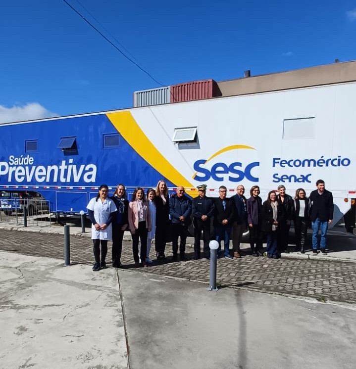 Exames gratuitos começam a ser realizados na Carreta do Sesc