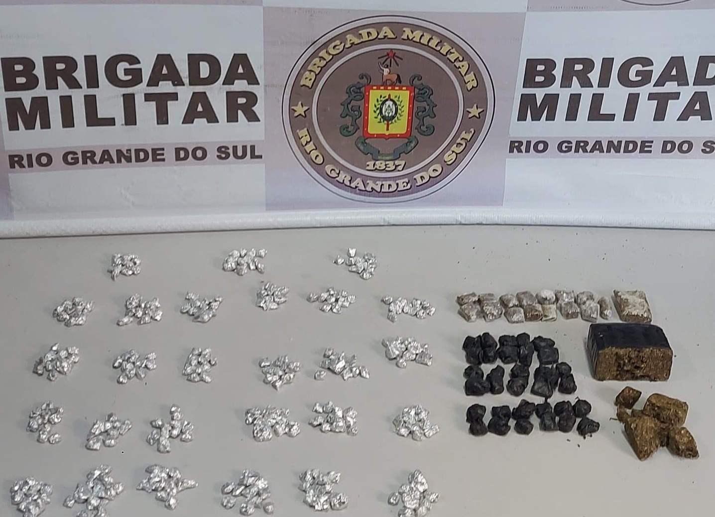 BM efetuou prisões por tráfico e roubo a pedestre nesta sexta (1º) em Rio Grande