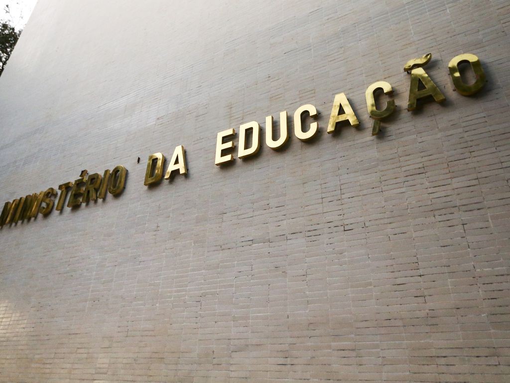 RS avalia impactos do congelamento de verbas do MEC para educação básica