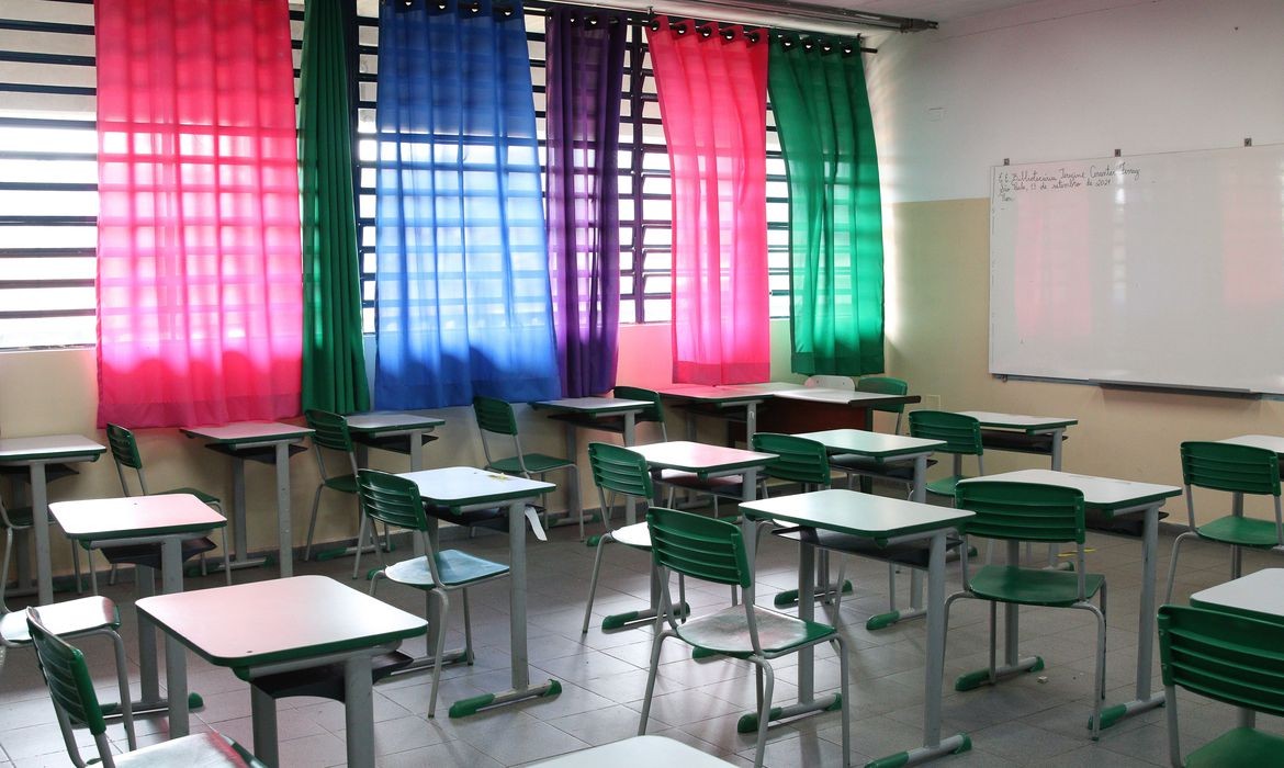 Após consulta pública, MEC propõe mudanças no novo Ensino Médio