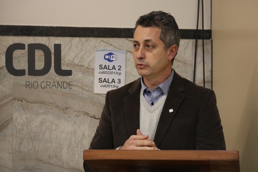 Marcelo Valente é reeleito presidente da CDL Rio Grande para gestão 2023/2024