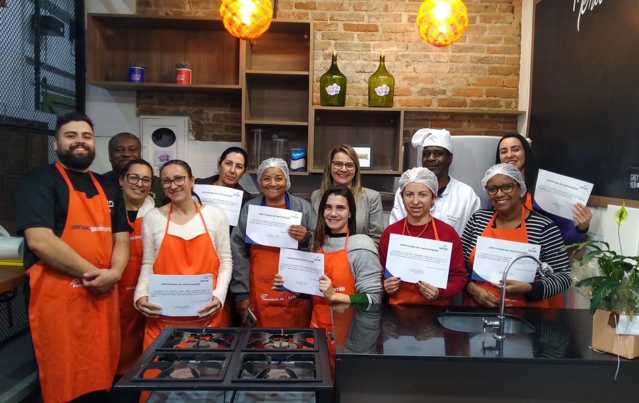 Primeiro curso no espaço gastronômico do Mercado Público é concluído