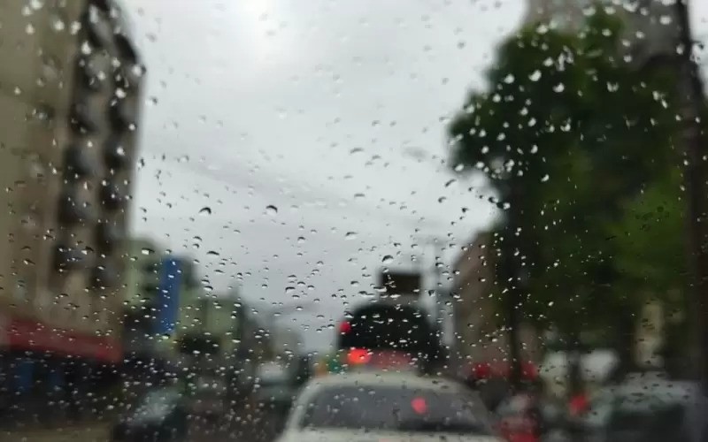 Com calor intenso, chuva deve chegar à região sul nesta noite (17)