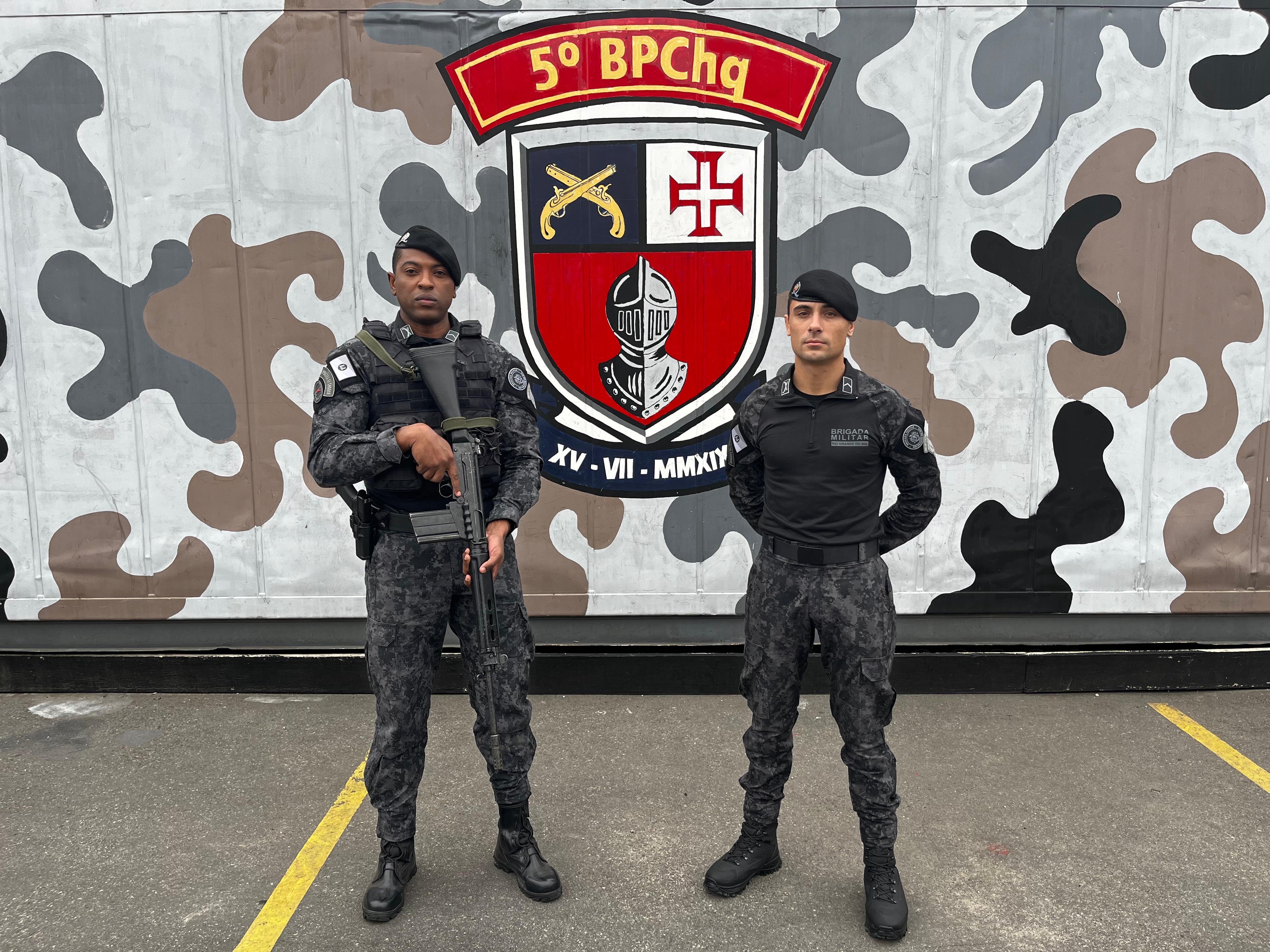 Batalhão de Choque da Brigada Militar recebe fardamento modernizado 