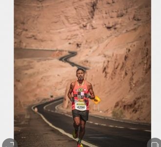 Rio-grandino Rodrigo Gonzaga vence a Maratona Mountain do Deserto do Atacama