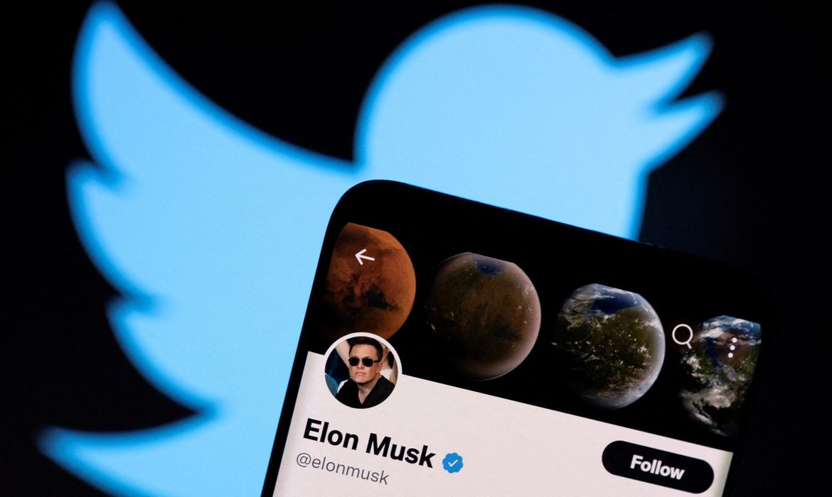 Elon Musk suspende temporariamente acordo para compra do Twitter