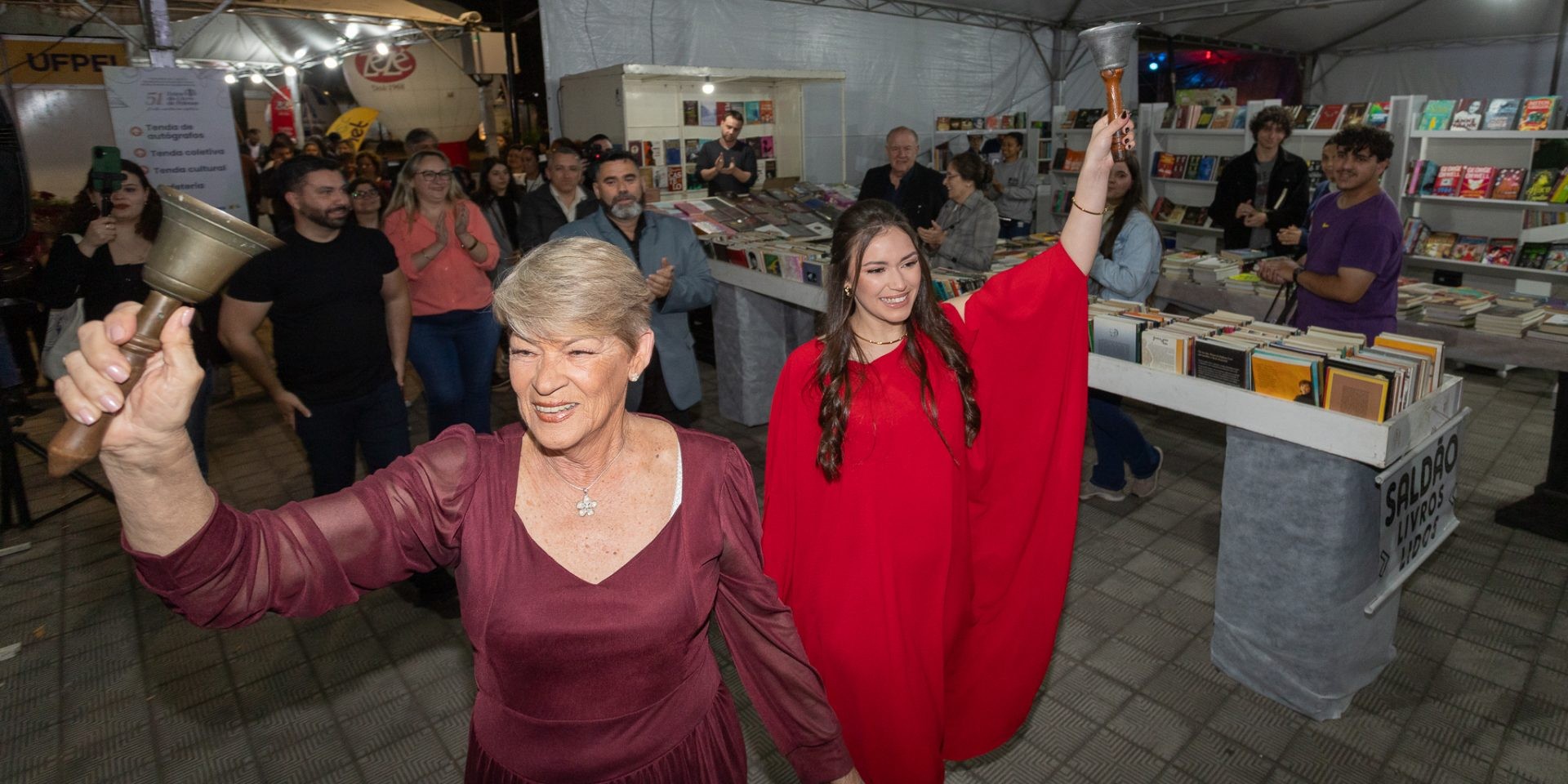 Jo-Folha-4992-e1761953028782-1920x960