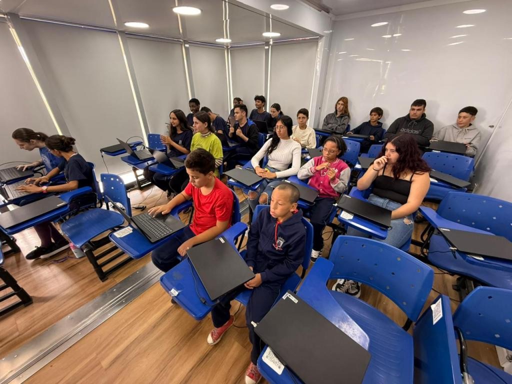 WhatsAppImage20260309at18.00.121773091045695_foto