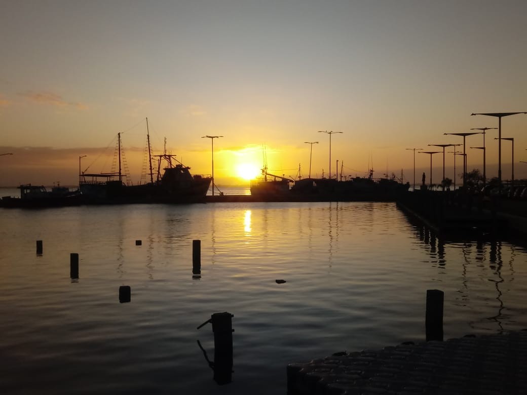 Alexandre do Parque Marinha - amanhecer, vista do CCMAR